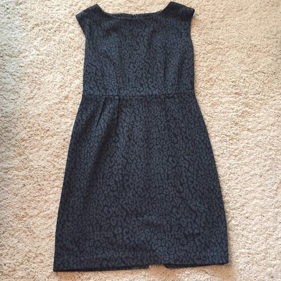 Loft dress - Picture 2 of 6